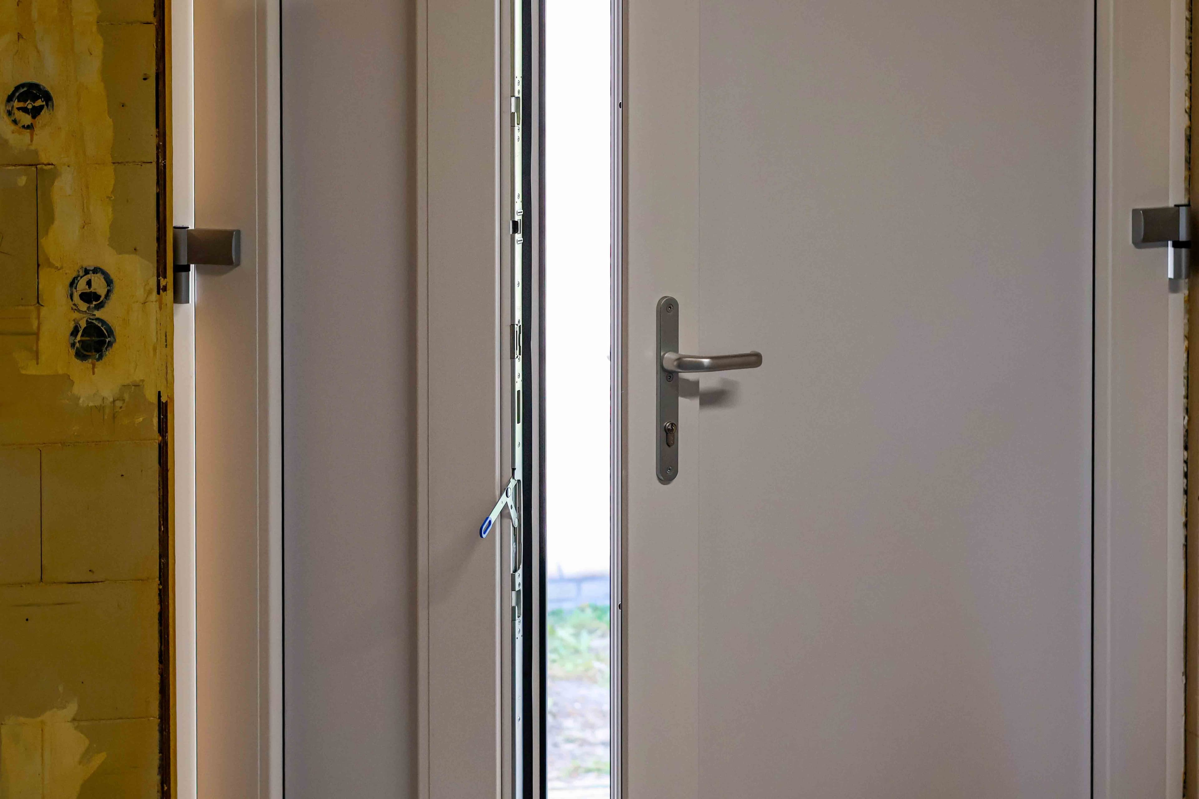 202604-de-waal-kozijnen-woudrichem-low-res-17.jpg